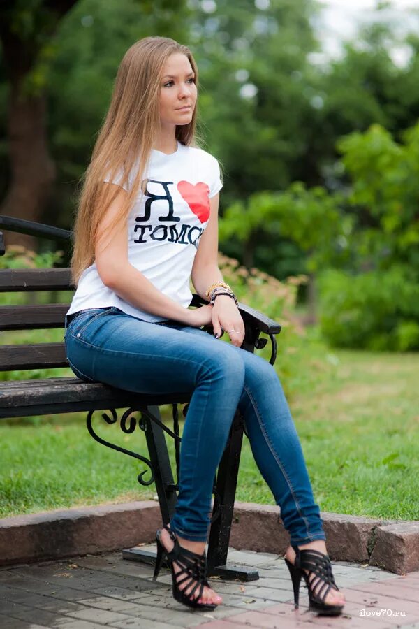 Самые красивые девушки томска. Незамужние женщины томск. Томск бабы. Девушки томск. Томск бабы.