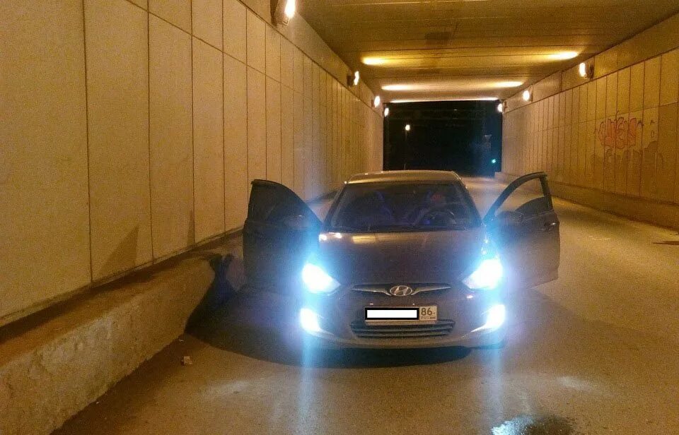 Лампа ближнего света хендай туксон 2018. Лампы в фары хендай солярис. Лампа ближнего света хендай солярис 2011. Хундай солярис леж лампы. Лампочка ближнего света хендай солярис 2011.