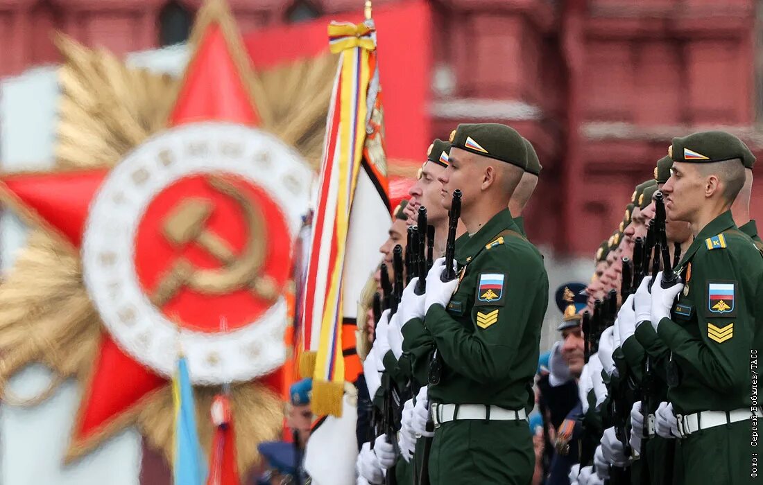 Прямой эфир парада 9 мая. Военный парад на красной площади в Москве 2022. Военный парад в Москве 9 мая 2022 года. Парад на красной площади 9 мая 2022. Парад на красной площади 9 мая 2023.