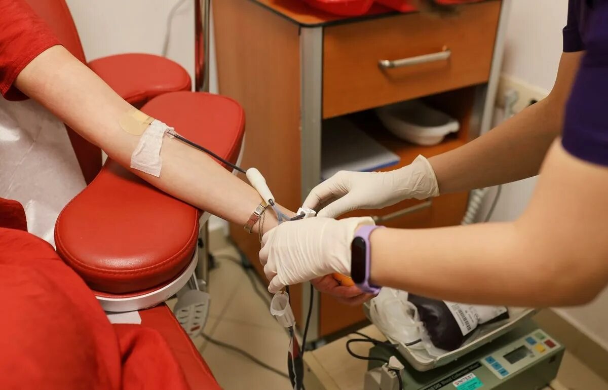 Донорство крови тверь. Станция переливания крови Тверь. Бакинская 31 станция переливания крови. Донации крови.