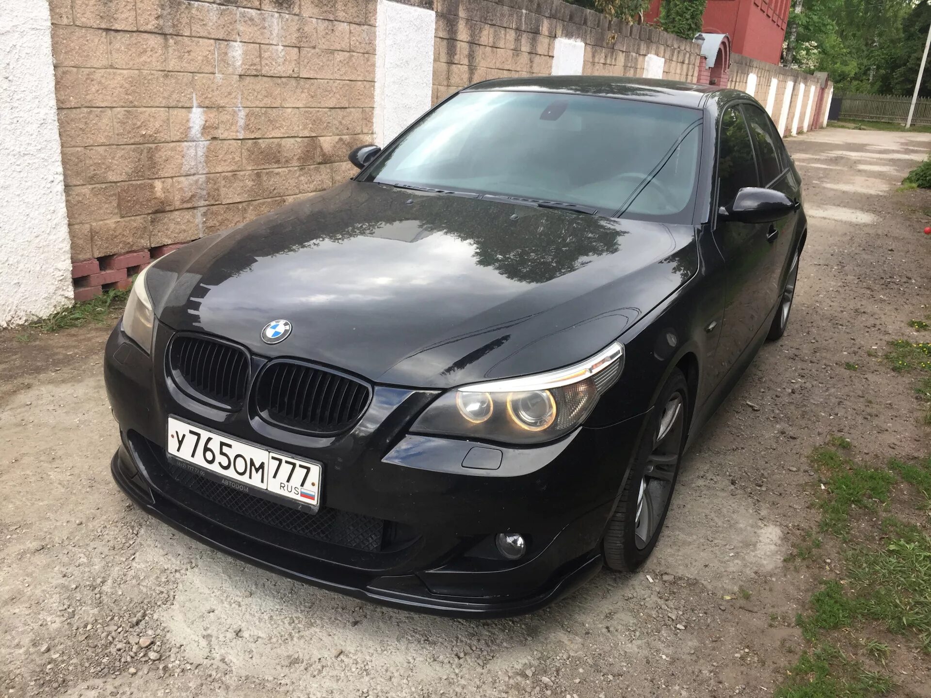 БМВ 5 е60. БМВ е60 черная. BMW 5 e60 черная m paket. БМВ м5 е60 2004. Бмв е60 купить бу