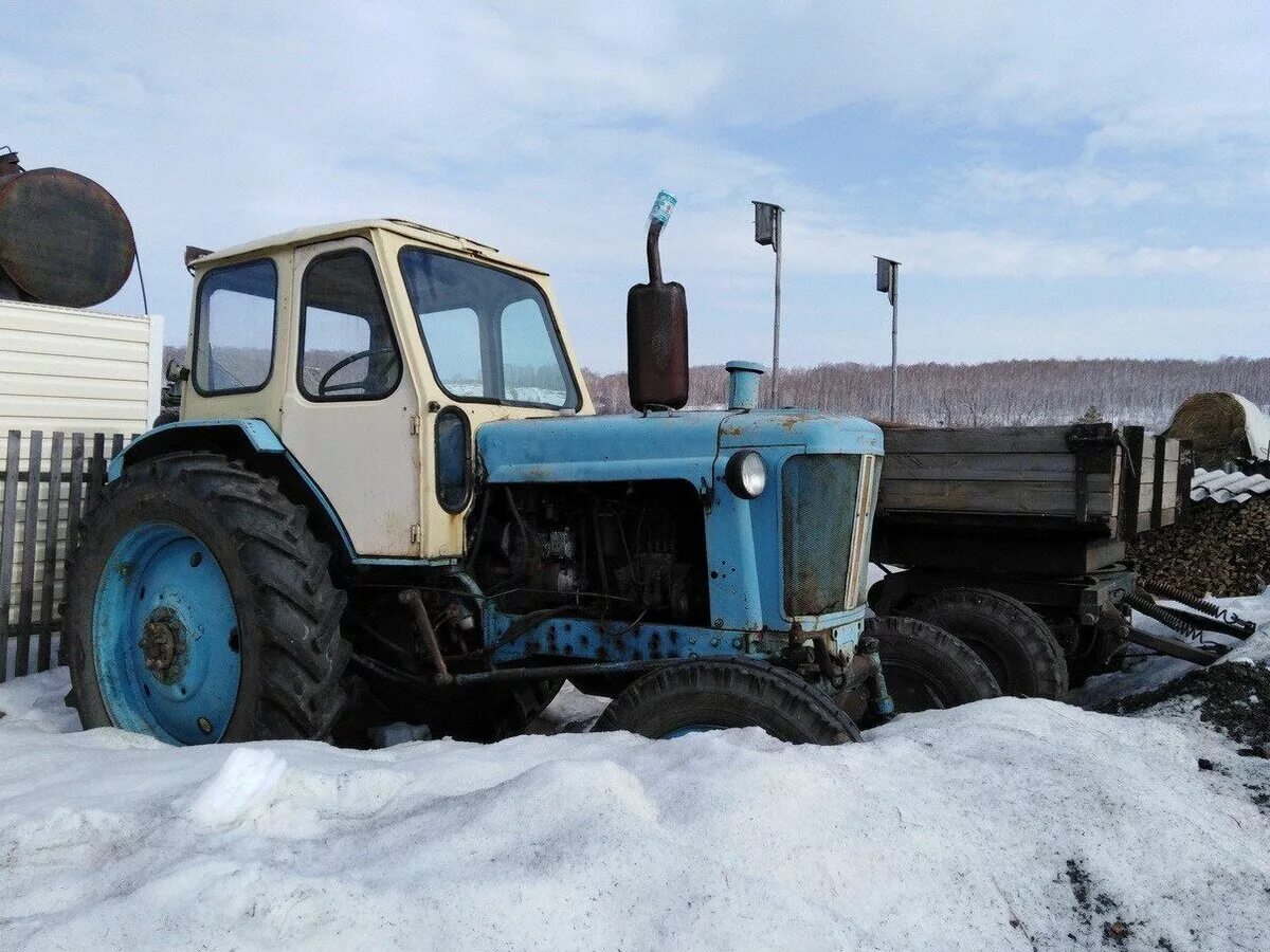 Куплю трактор б у кемеровская область. Трактор колесный ЮМЗ-6л. ЮМЗ-6 трактор. ЮМЗ 6 1999. ЮМЗ 6 ал.