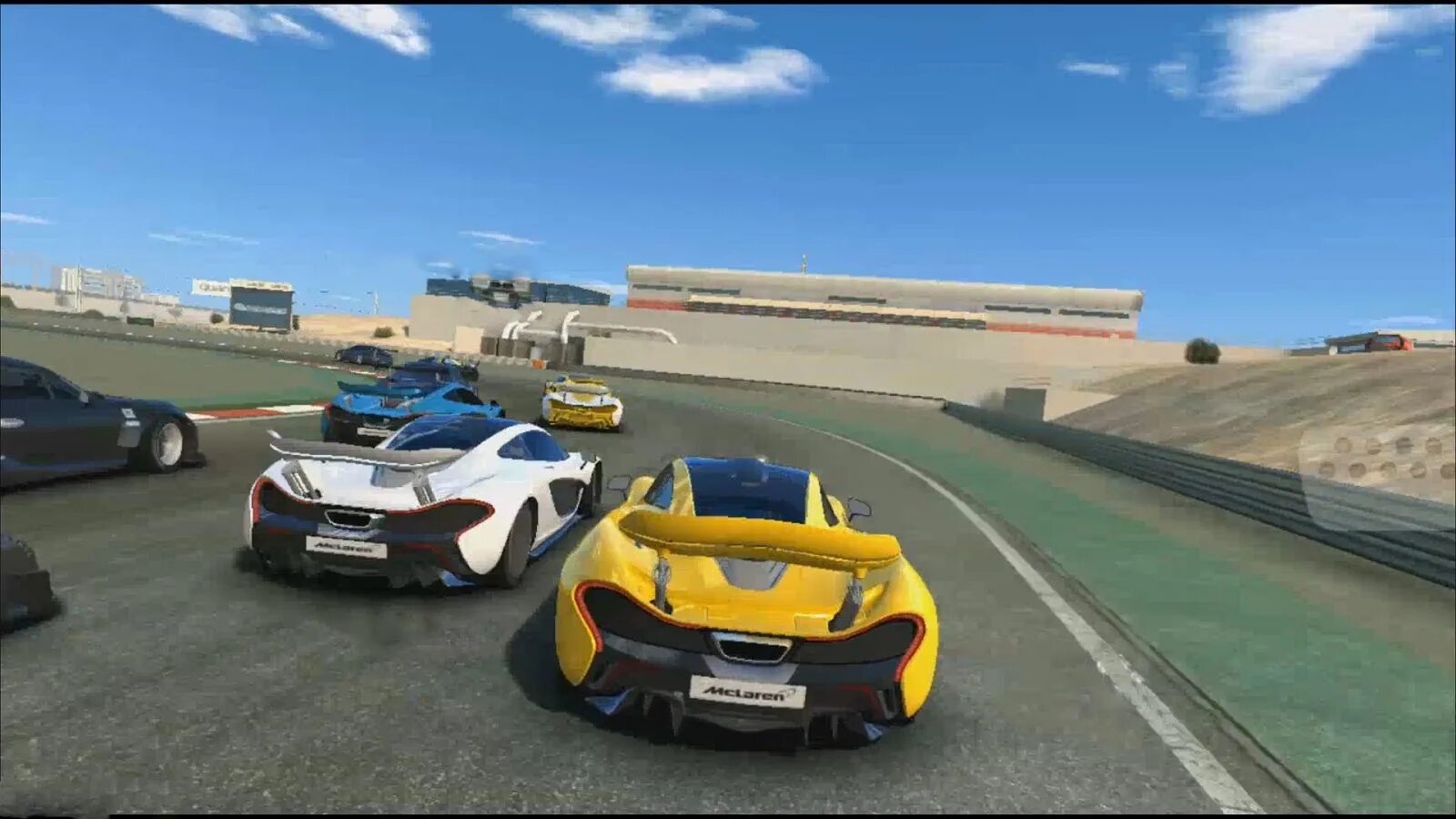 Реал рейсинг 3 машины. Планшет Реал рейсинг 3. Real Racing 3 Gameplay. Real Racing 3 Koenigsegg Agera. Взломанный игра real racing