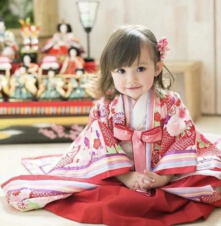 Нозоми сасаки маленькая. Aya kiguchi фото. Малинки девушка японски. Японская девушка. Микако джохо.