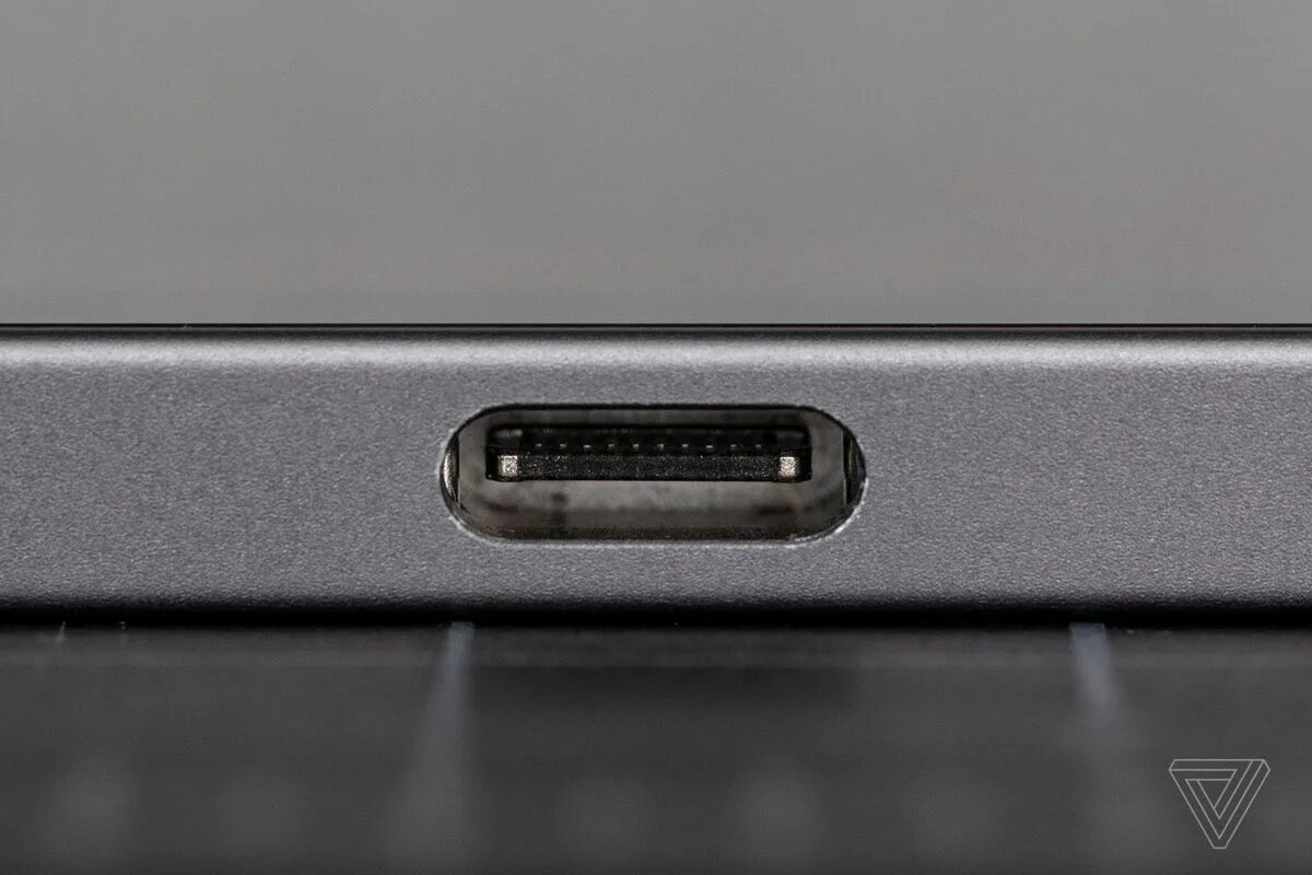 Usb c поколения. Юсб Type-c разъем. Гнездо тайп си. Разъем USB IPAD Pro. USB C IPAD Air.