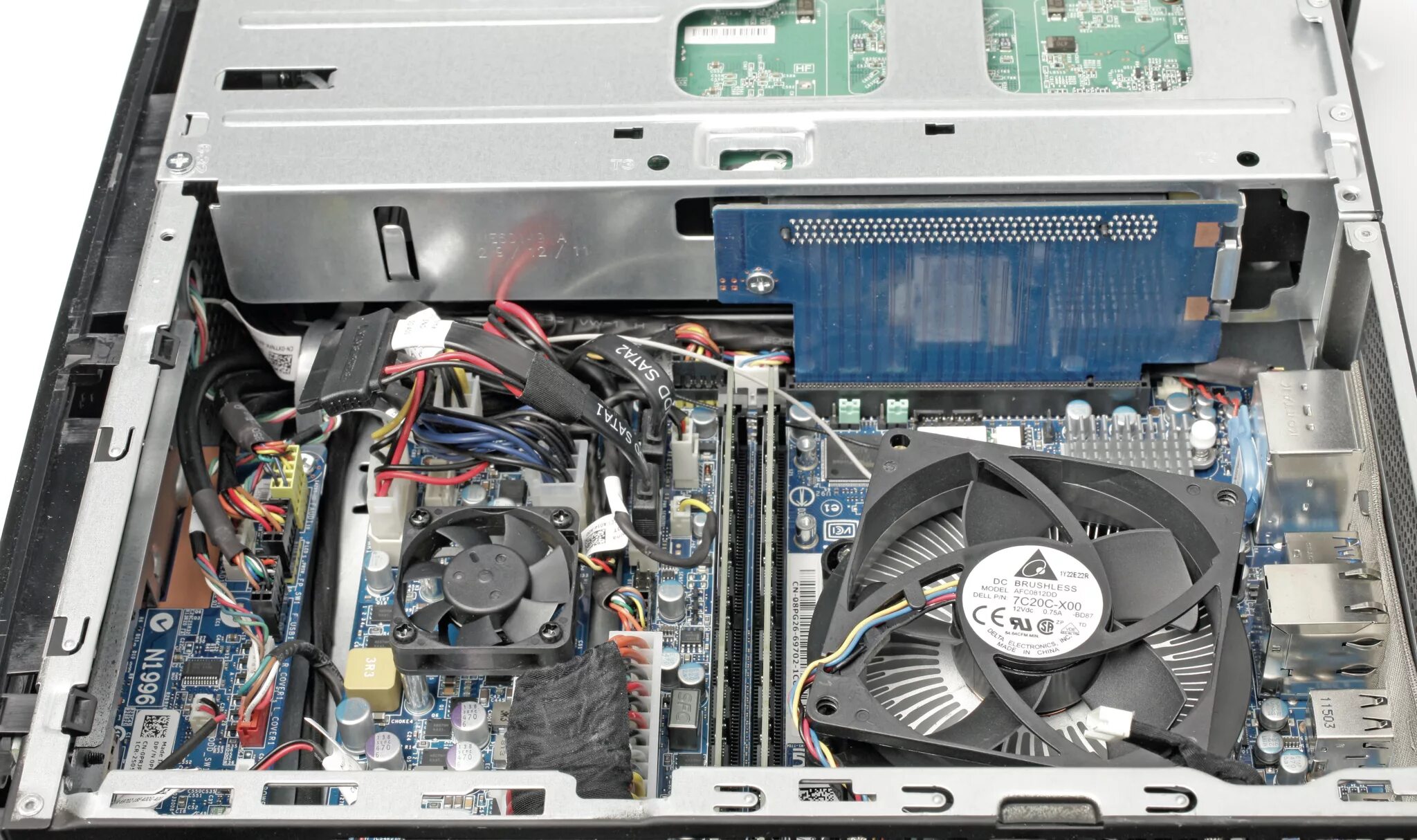 Alienware x51 r2. 1 x 51 x. Alienware x51 r2 системный блок. 1 x 51 x. Alienware x51 r3.