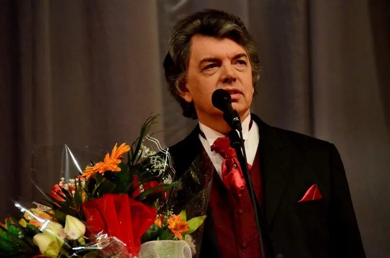 самый молодой народный артист. сергей захаров артист. николай певец блондин. самый молодой народный артист. алексей гоман сейчас.