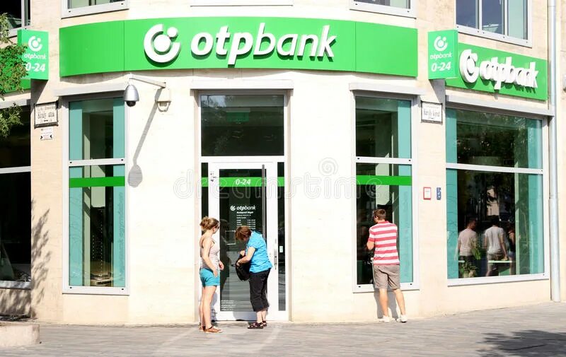 Cash otpbank. ОТП банк. ОТП банк Москва. АО ОТП банк. ОТП банк Самара.