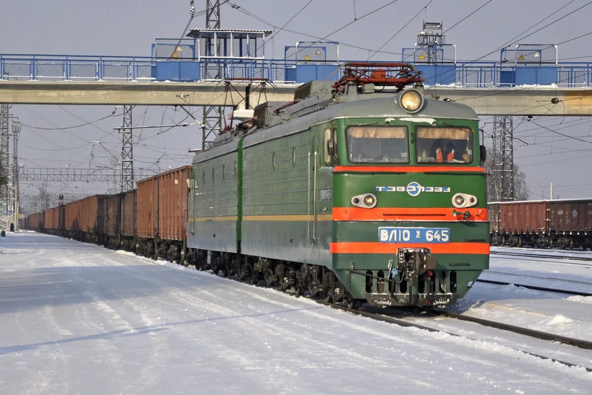 вл10 электровоз. вл10-1776. электровозы россии. 24 жд. сход поезда.