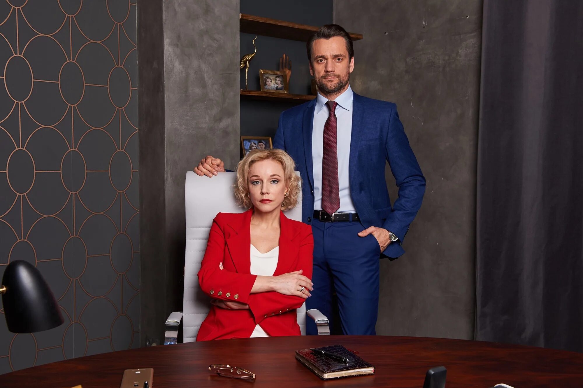 Хорошая жена 8 сезон. Хорошая жена сериал 2009. Лемонд бишоп хорошая жена. Хорошая жена сериал 2009–2016. Хорошая жена элсбет тассиони.