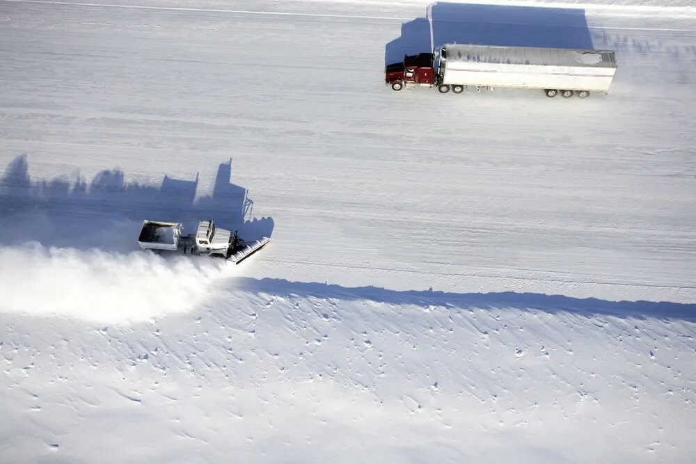 4. Alaskan road truckers 1. Грузовики на аляске. Аляска трак симулятор. Аляска трак симулятор потребности.