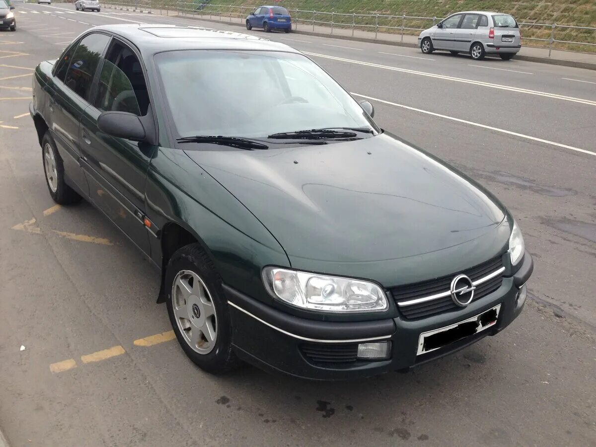 Купить опель омега рестайлинг. Opel Omega b 2001. Opel Omega 1999. Opel Omega 2001. Опель Омега седан 2000.