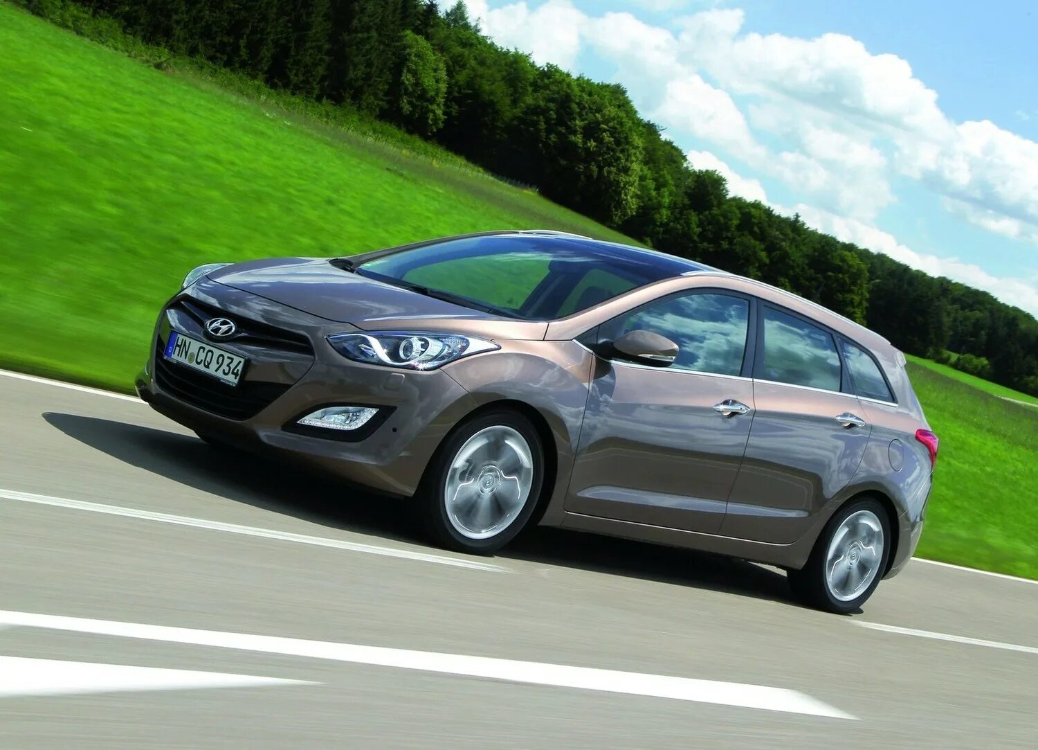 Hyundai i30 универсал. Hyundai i30 Wagon. Hyundai i30 GD универсал. Hyundai i30 универсал 2012. Hyundai i30 CW 2012.