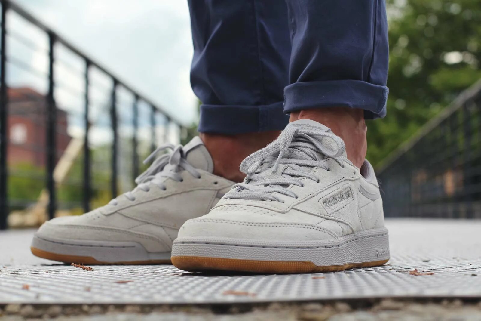 Reebok club c85 premium. Reebok club 85 blue. Кроссовки reebok club c 85 винтаж унисекс. Кроссовки reebok club c double geo 8 998 р. Reebok club c 85 на ноге.