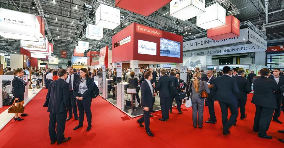 Event trade. Event trade. 1. Праздники в ивент индустрии. Trade events.