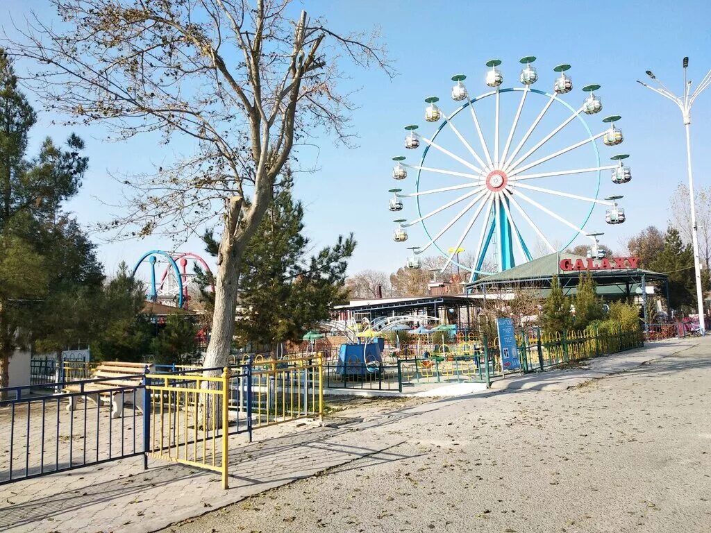 Город бухара парк. Памятник ходже насреддину в узбекистане. Istirohat bog'i. Папу аттракционов бухара. Istirohat bog'i loyihasi.
