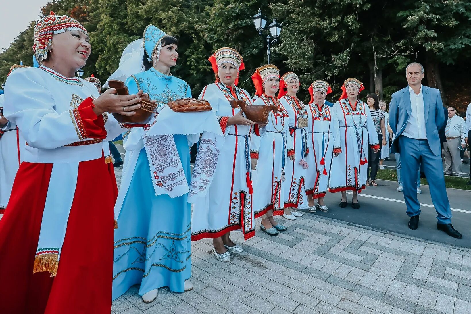 Главные новости чебоксары. Дни культуры Чувашии в Москве. Фестиваль Чувашской культуры. Чувашия достопримечательности. Этническая культура чувашей.