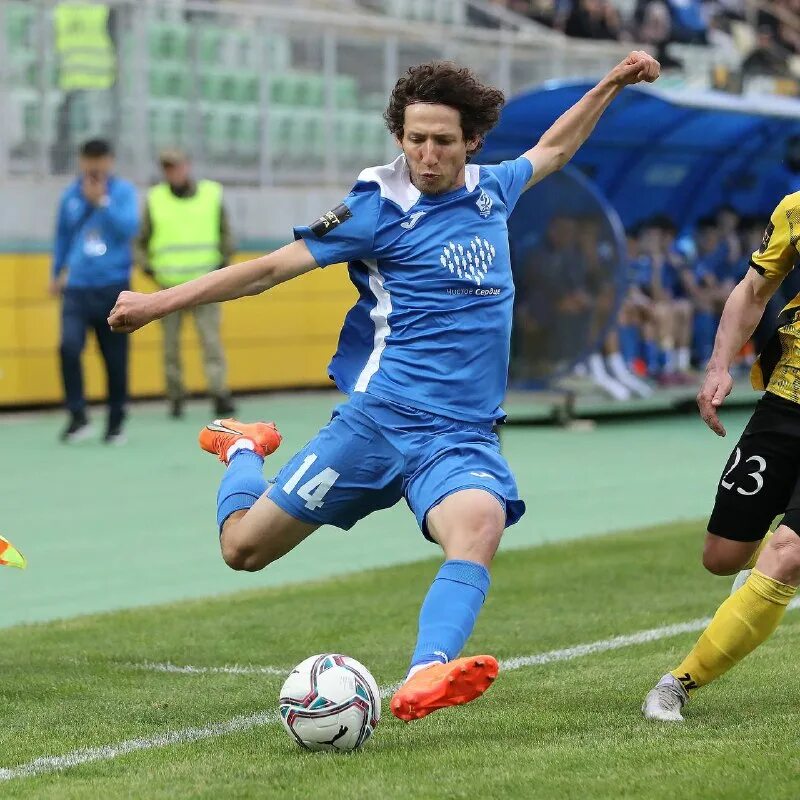 игроки динамо махачкала. динамо махачкала 2006. халимбеков рустам арсланович. ротор волгоград 2022-2023. игроки динамо махачкала.