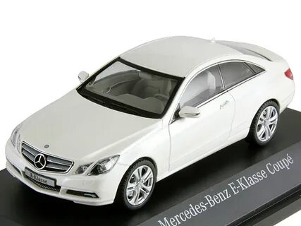 Mercedes 1 43