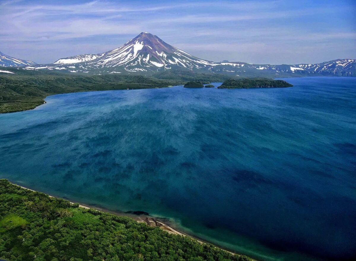 Озеро котельное камчатка. Кроноцкое озеро камчатка. Озерная камчатка. Курильское озеро камчатка. Озерная камчатка.