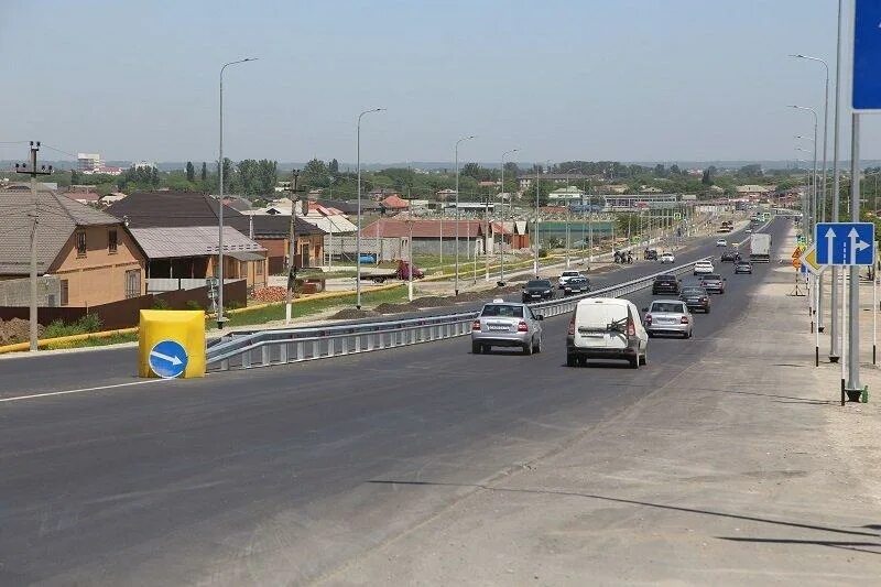 Дорога гудермес. Дорога гудермес. Автодорога махачкала грозный. Федеральная трасса кавказ. Кади юрт чеченская республика.