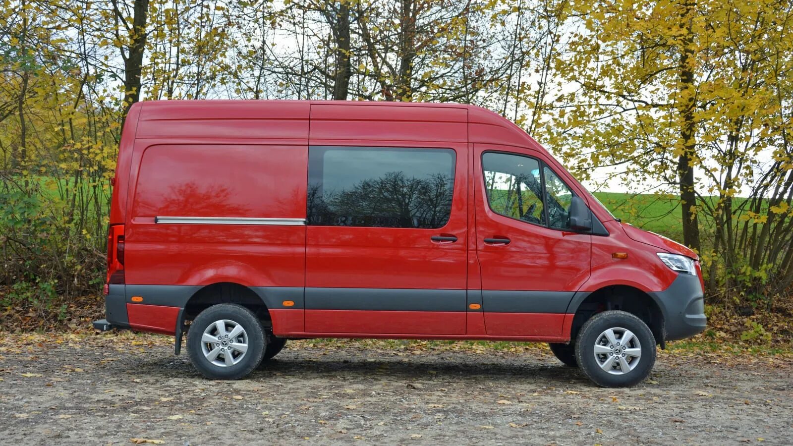 Спринтер 2023. Mercedes Benz Sprinter 2023. Mersedes Sprinet 2023. Mercedes Sprinter 2023 Rear. Мерседес Спринтер 2023 года.