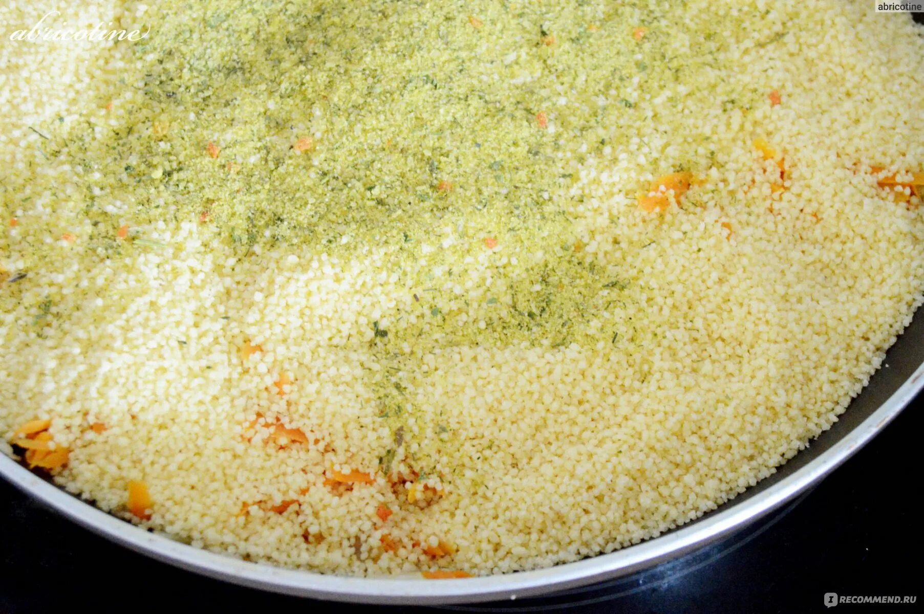 Как варить кускус в кастрюле рассыпчатый. Кускус. специя для кускуса. кускус до и после варки. кускус с мясом и овощами приправы.