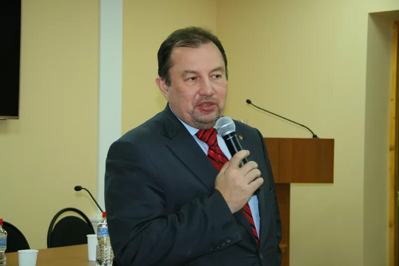 Развитие муниципального образования. Институты развития муниципальных образований. 2. Комплексная программа развитие. Муниципальная система образования.