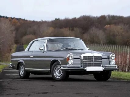 Mercedes se