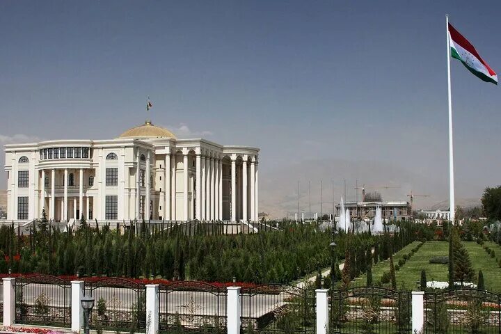 Kasr-y Millet - Prezident köşgi, government ministries, services, Dushanbe, Sher