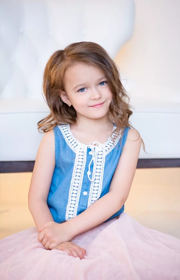 Сколько лет соне из папиных дочек новых. Сколько лет соне из папиных дочек новых. Сколько лет соне из папиных дочек новых. Арзамасова 2023. Пуговка из папиных дочек сейчас 2022.