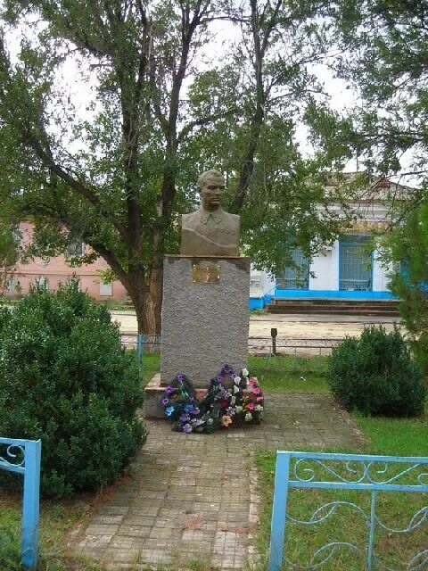 Туркменский район село овощи. Туркменский район Ставропольский край. Ставропольский край туркменский район село Владимировка. Село овощи туркменского района Ставропольского края. Село летняя ставка туркменского района Ставропольского края.