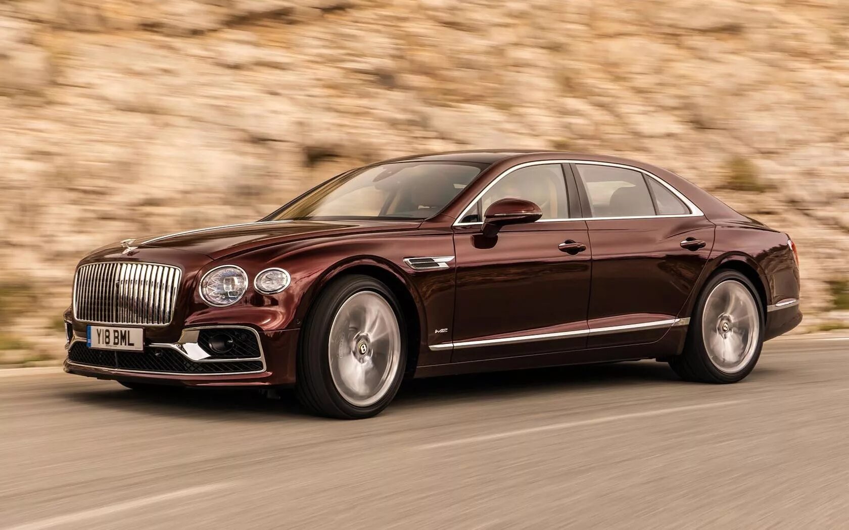Бентли flying spur. Bentley Flying Spur 2020. Bentley Continental Flying Spur 2020. Bentley Flying Spur w12 2021. Bentley Continental Flying Spur 2014.