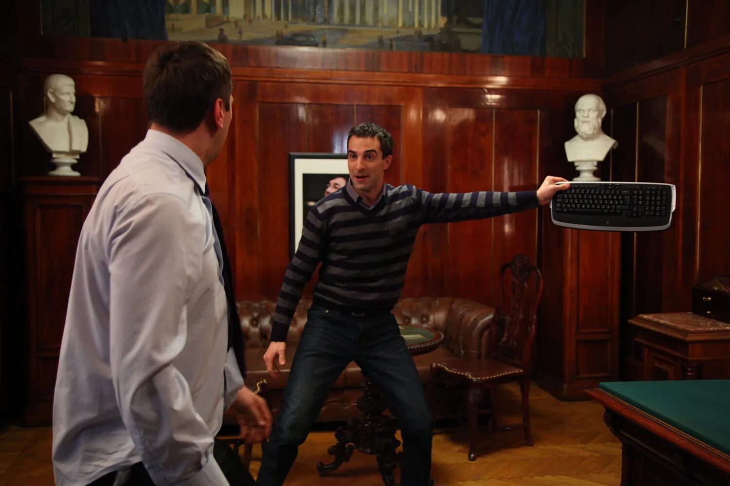 Исповедь невидимки 1992. Невидимка 2000 кевин бейкон. Просчет невидимки. Просчет невидимки. Тамоников, а.