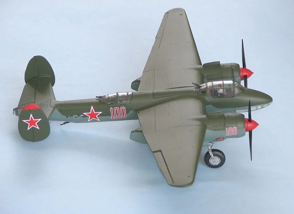 Ту 2 1 72. Tupolev tu-2. Ту-2т (ант-62t. Ту2. Модель самолета ту 2.