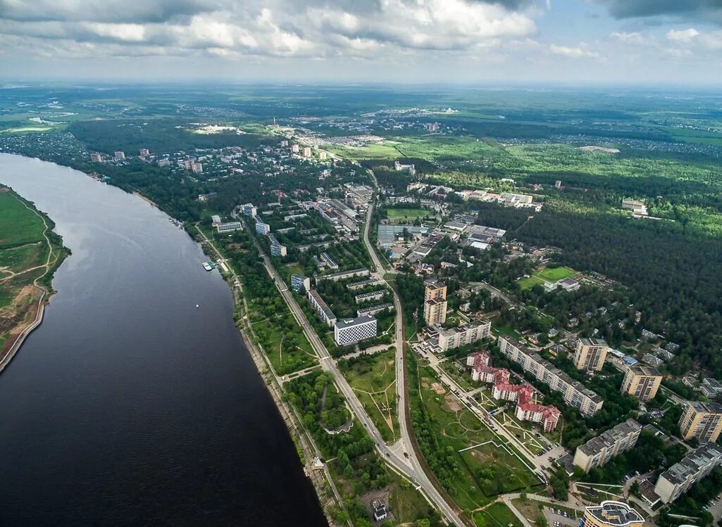 Сайт дубна московская область. Дубна. Город Дубна Московская область. Дубна Московская область Волга. Подмосковная Дубна.