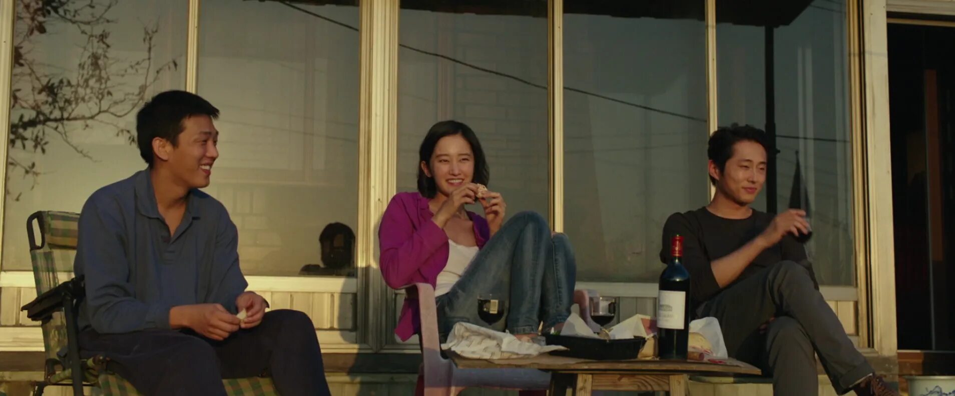 Burns 2018. Пылающий / beoning (2018). Ли чхан дона «пылающий». Фильм по мураками пылающий. Чон джон-со пылающий.