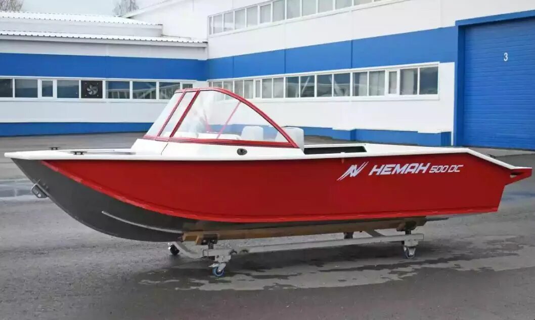 Неман дс. Катер neman 500. лодка неман 500dc. катер неман 450 dc new. моторная лодка неман 500.