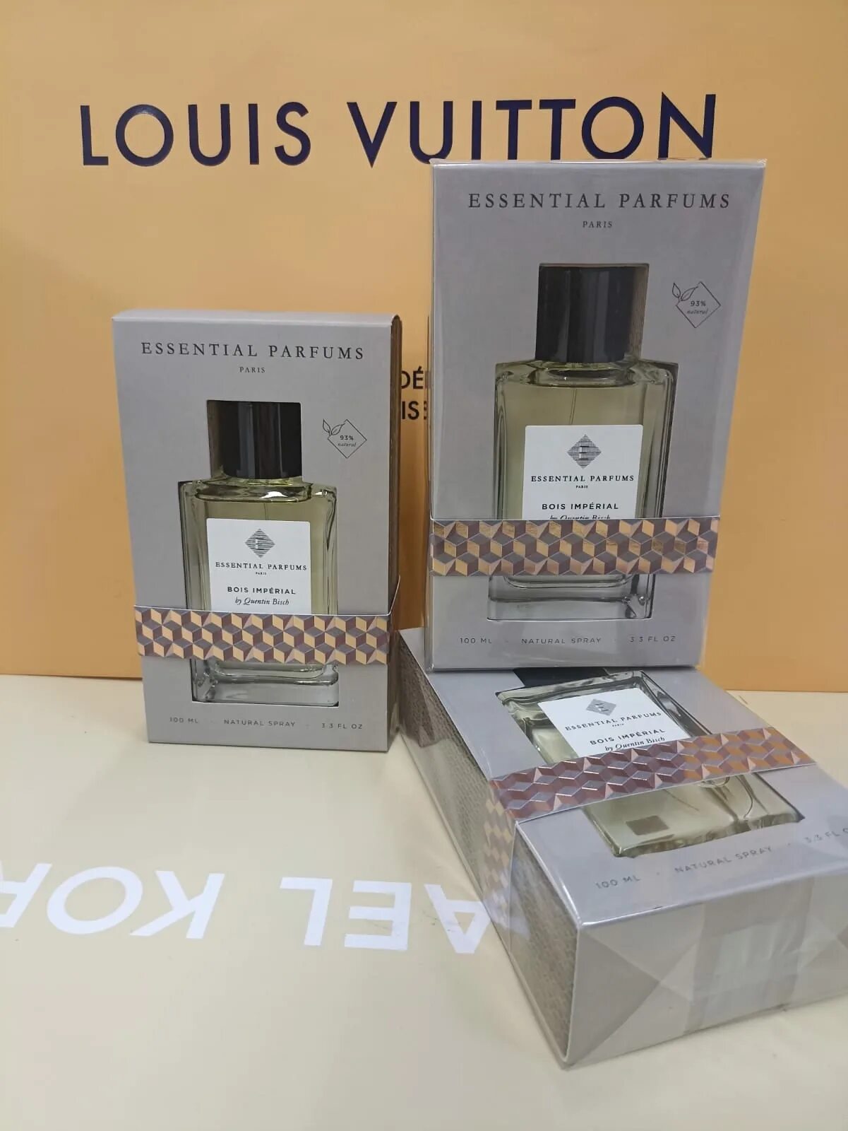 Essential Parfums bois Imperial. Эссеншиал Парфамс Буа Империал. Эссеншиал Парфюм боис Империал. Essential Parfums bois Imperial 10 ml. Эссенциале парфюм бойс