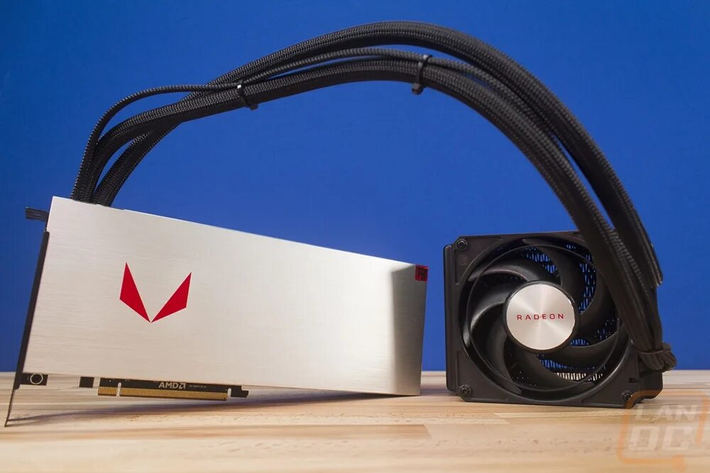 Amd radeon vega 64 драйвера. Vega 64 liquid cooling. vega 64 водяное охлаждение. radeon rx vega 64 liquid. vega 56 водяное охлаждение.
