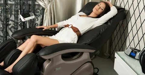 Зоя Бербердің мүлде жалаңаш суреті