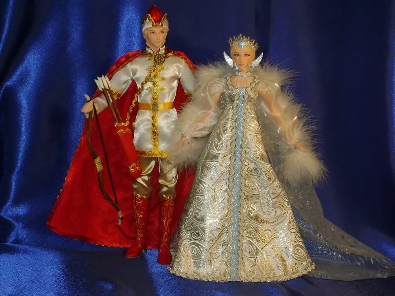 куклы персонажи сказок. елочные игрушки сказочные герои. елочные игрушки по мотивам сказок. куклы из сказок своими руками. кукольный театр лягушка царевна лягушка.