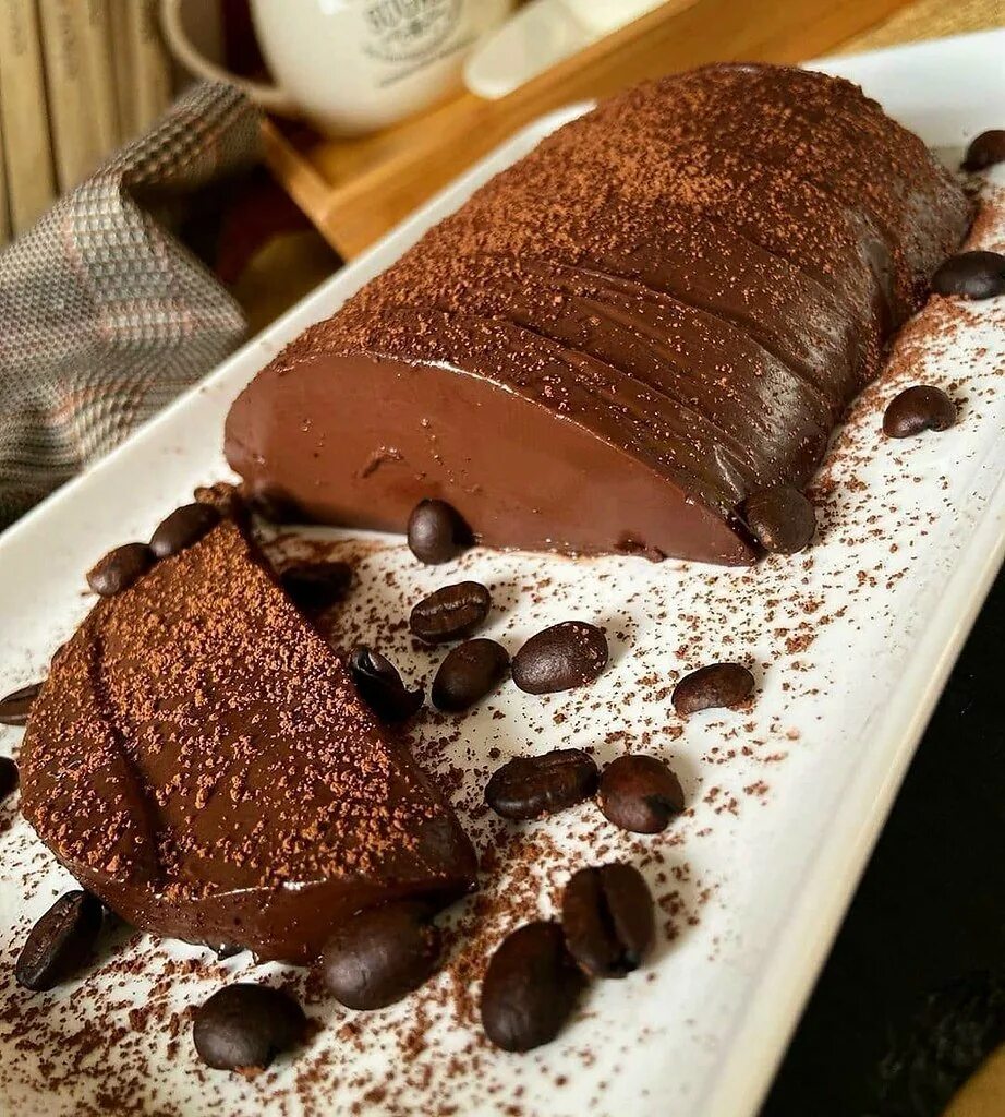Молочный шоколад. Какао порошок с сахаром. Какао порошок растворимый. Домашние конфеты из сухого молока и какао. Приготовление шоколада.