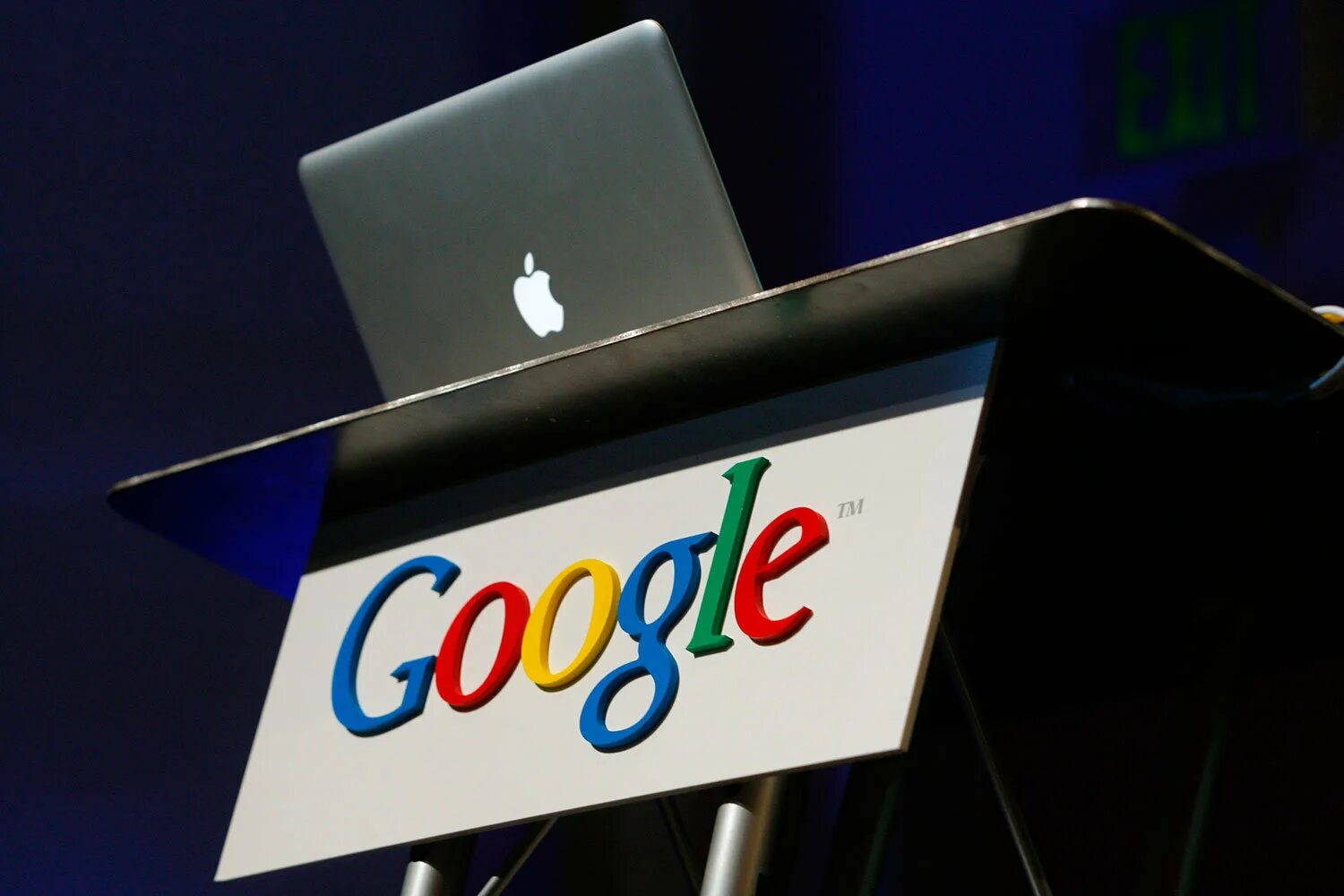 12 сентября перестанет работать гугл. Apple google. эппл и гугл. google microsoft.