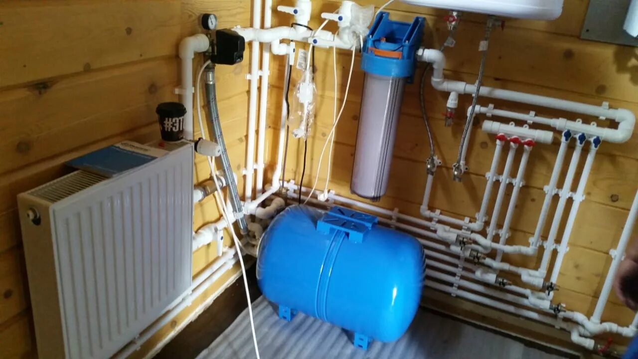 Система дачного водоснабжения. Grundfos sqe 5-70 комплект. Комплект водоснабжения водолей. Автономная система водоснабжения. Комплект автоматики джилекс для гидроаккумулятора.