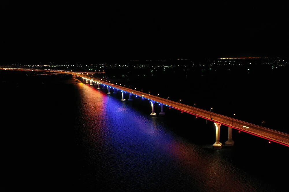 Мост в волгограде танцует видео. Танцующий мост в Волгограде. Мост через Волгу в Волгограде. Мост Волгоград Краснослободск. Резонанс моста в Волгограде.