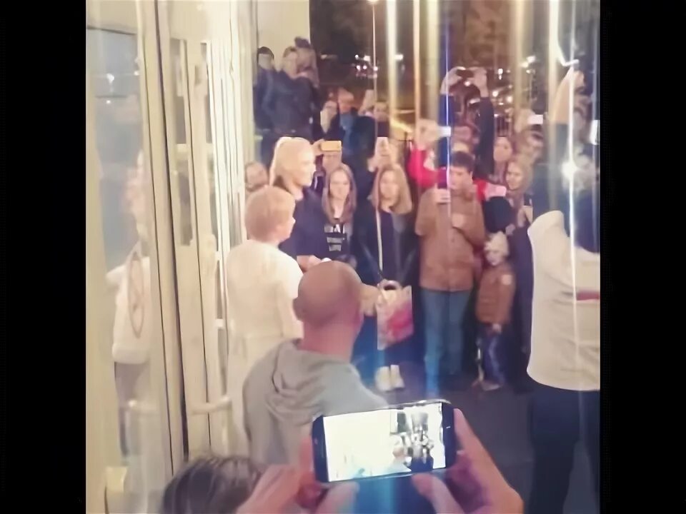 Ревизорро салехард. Летучая драка. Ревизорро воркута. Фанфурик жека. Летучая драка.