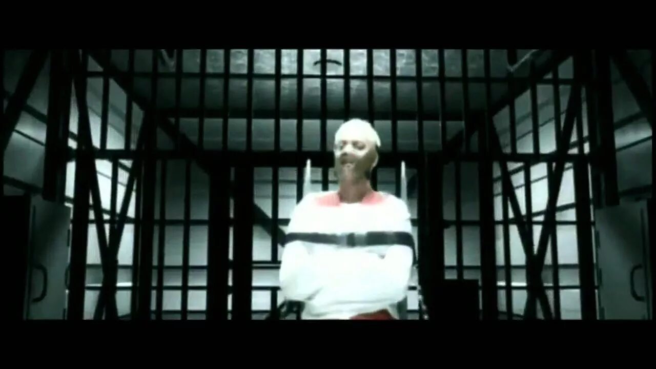 Eminem you don t. Eminem 50 cent. эминем и 50 cent клип. эминем в маске ганнибала. 50 цент you don&#039;t know.