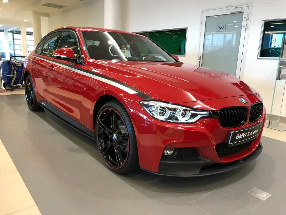 Бмв ф30 320i. BMW 320i красная. BMW 3 XDRIVE 2018. БМВ 320 I XDRIVE. BMW m3 320i XDRIVE.