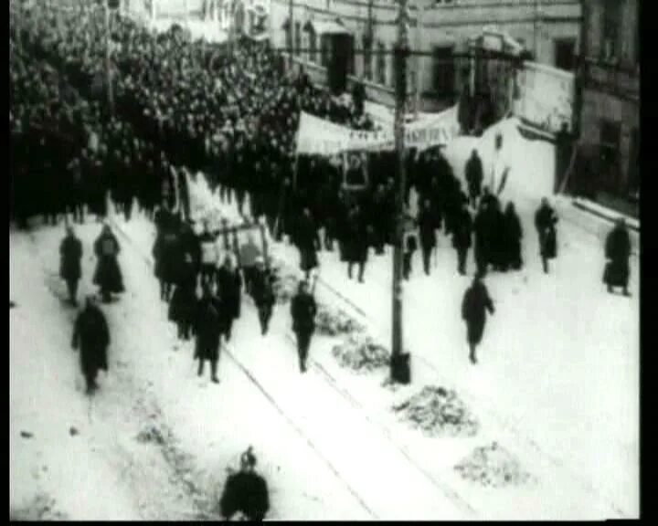 9 Января 1905 кровавое воскресенье. Кровавое воскресенье 1905. Расстрел мирной демонстрации 9 января 1905 году. Шествие к зимнему дворцу 9 января 1905.